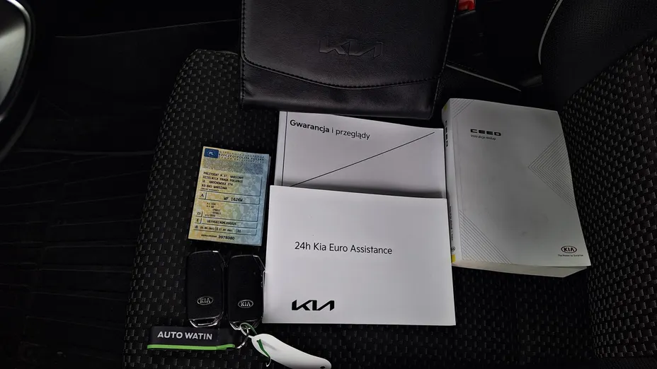 KIA Cee'd Ceed 1.6 CRDi mHEV L Business Line DCT