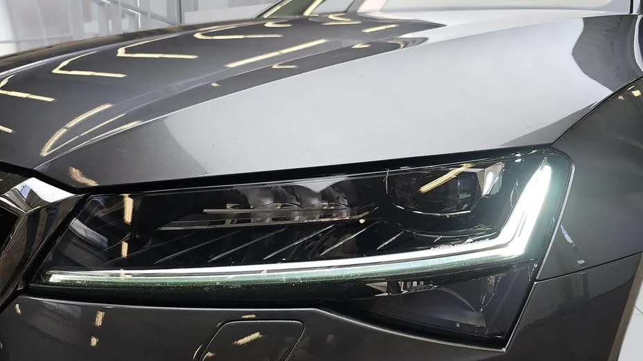 SKODA Superb Superb 2.0 TDI SCR Style DSG