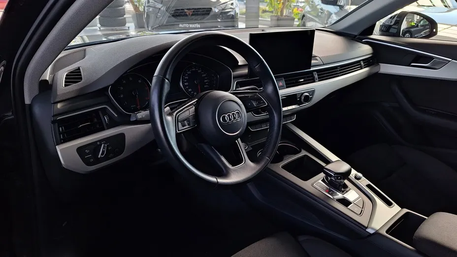 AUDI A4 A4 35 TFSI mHEV S tronic