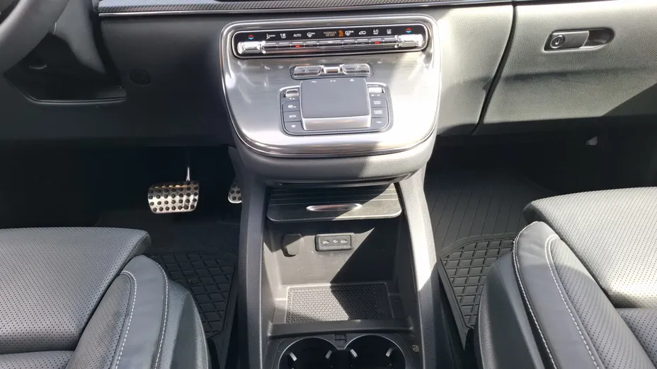 MERCEDES-BENZ V Klasa V 300 d 4-Matic 9G-Tronic Exclusive (ekstra dł)