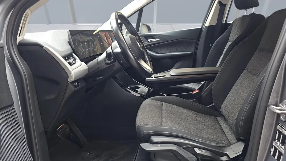 BMW Seria 2 218i aut