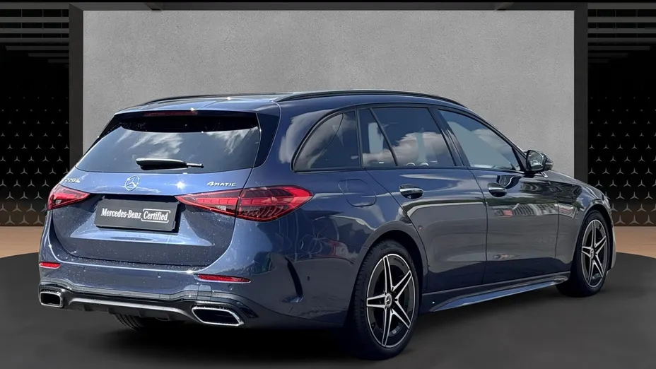 MERCEDES-BENZ C Klasa C 220 d mHEV 4-Matic AMG