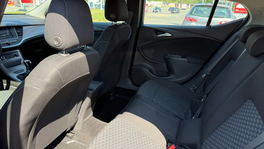 OPEL Astra Astra II Coupe 2.2 DTI