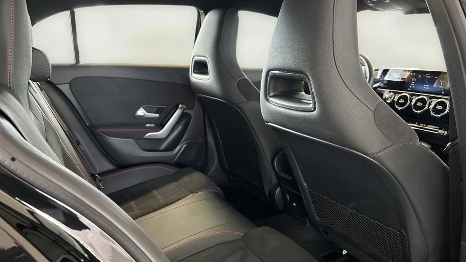 MERCEDES-BENZ A Klasa A 200 AMG Line 7G-DCT