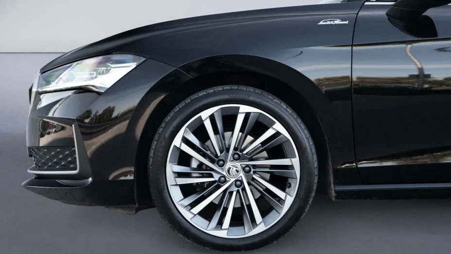 SKODA Superb Superb 2.0 TDI SCR L&K DSG