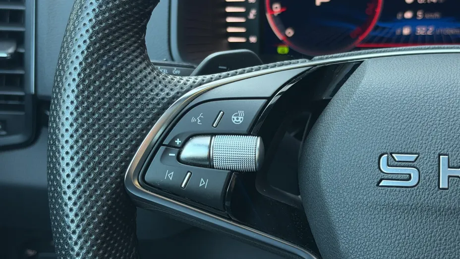 SKODA Karoq Karoq 1.5 TSI ACT Sportline DSG