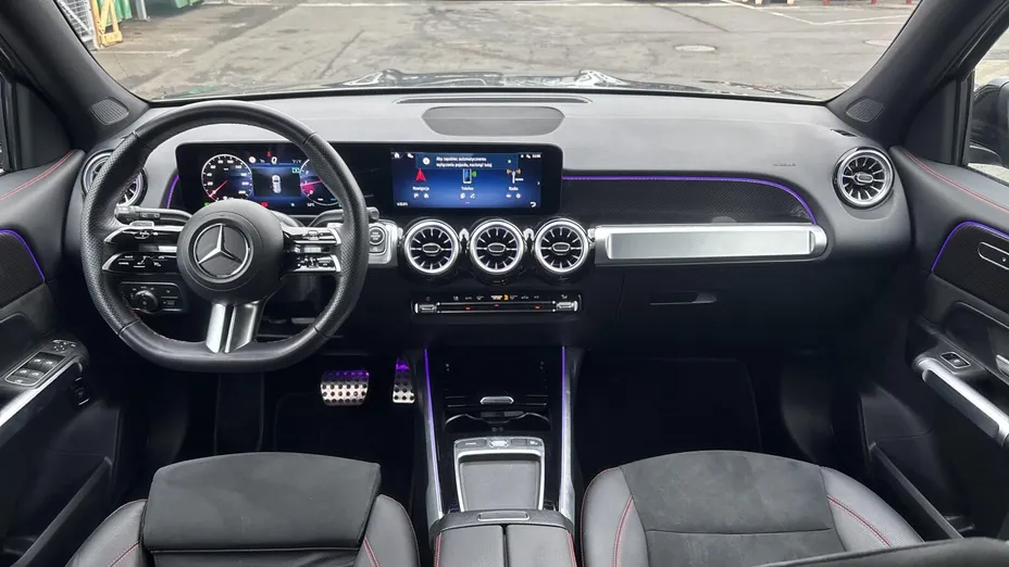 MERCEDES-BENZ GLB GLB 200 mHEV AMG Line 7G-DCT