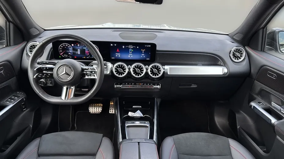 MERCEDES-BENZ GLB GLB 200 d 4-Matic AMG Line 8G-DCT