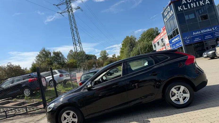 VOLVO V40 V40 T2 Kinetic