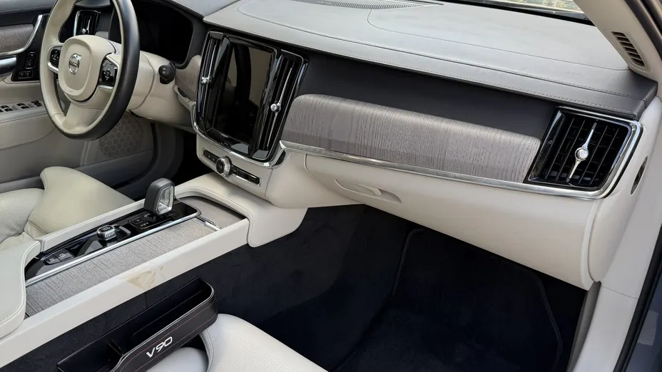 VOLVO V90 V90 B4 D Plus Dark aut