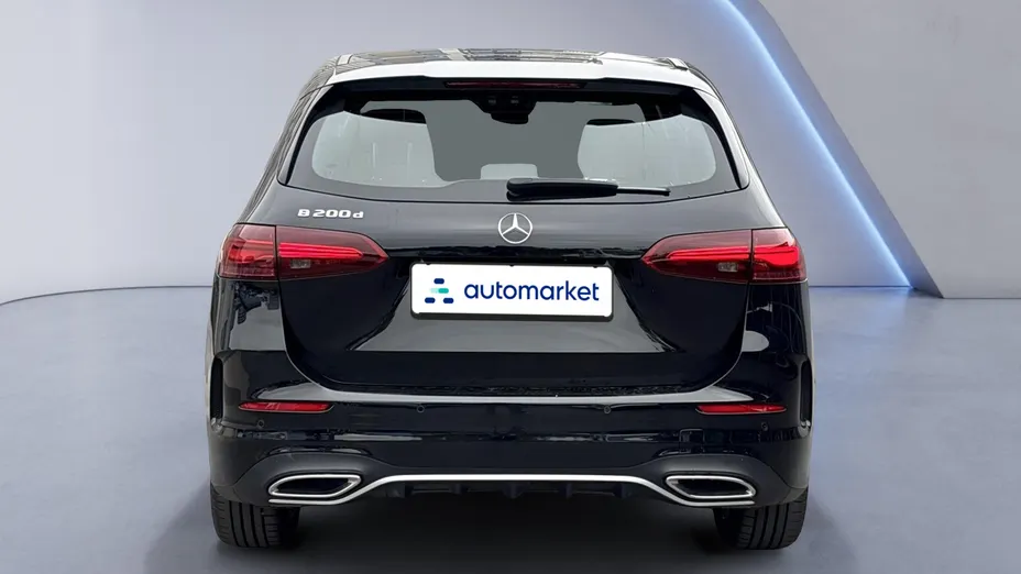 MERCEDES-BENZ B Klasa B 200 d AMG Line 8G-DCT