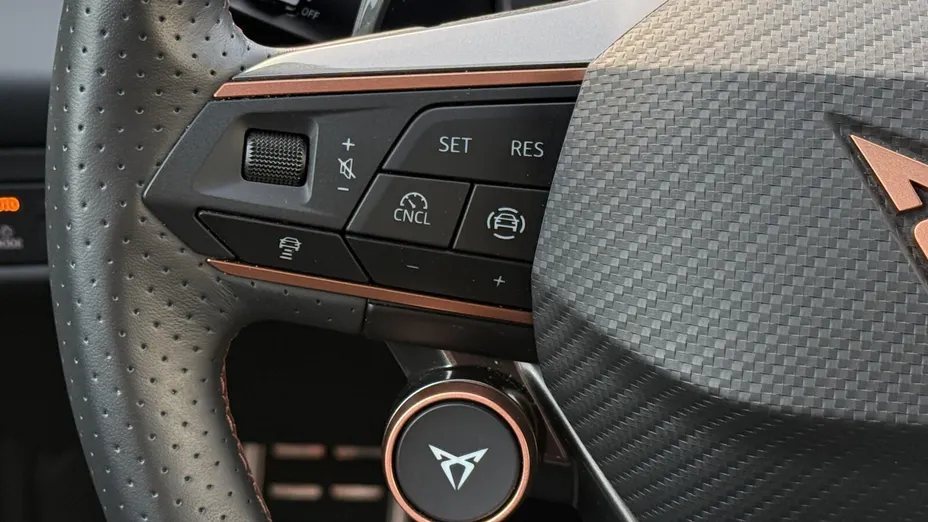 CUPRA Terramar Terramar 1.5 eTSI mHEV DSG