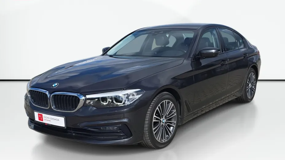 BMW Seria 5 520d xDrive Luxury Line sport-aut