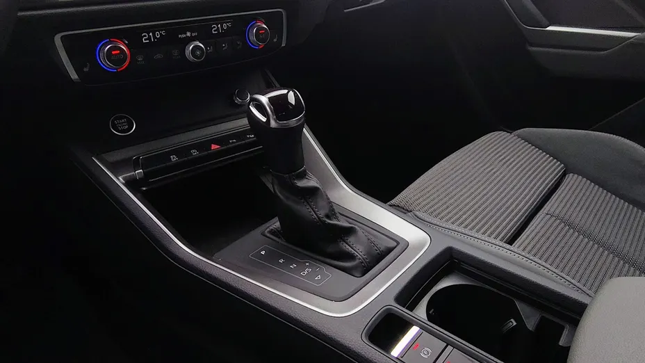 AUDI Q3 Q3 35 TFSI mHEV S-Line S tronic