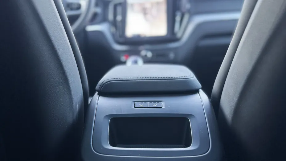 VOLVO XC60 XC60 T8 Plug-In Hybrid AWD Polestar Engineered aut