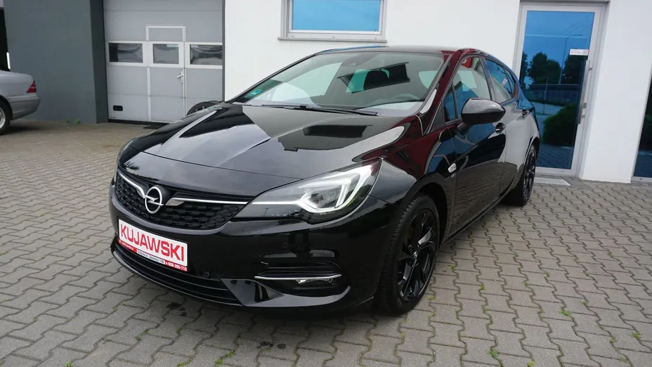 OPEL Astra -