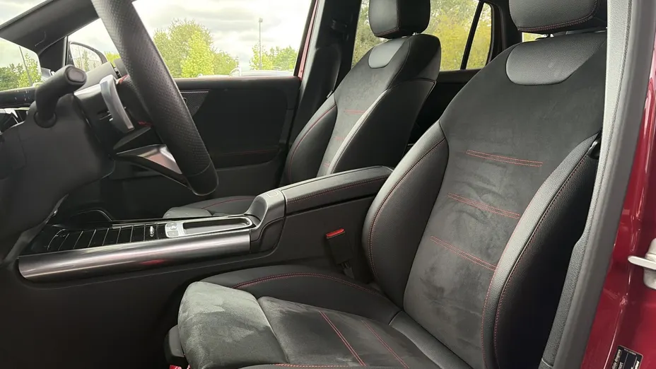 MERCEDES-BENZ GLA GLA 200 mHEV AMG Line 7G-DCT