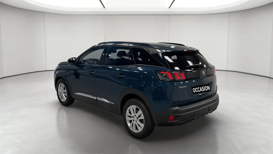 PEUGEOT 3008 -