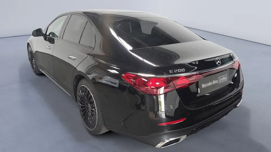 MERCEDES-BENZ E Klasa E 200 mHEV AMG 9G-Tronic