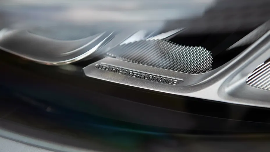 MERCEDES-BENZ A Klasa A 200 AMG Line 7G-DCT