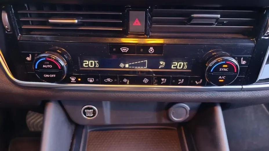 NISSAN Qashqai Qashqai 1.3 DIG-T mHEV N-Connecta Xtronic