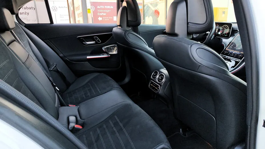 MERCEDES-BENZ C Klasa C 200 mHEV 4-Matic AMG