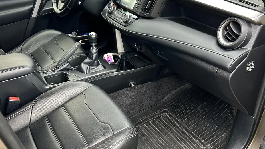 TOYOTA RAV4 RAV4 2.0 Executive 4x4