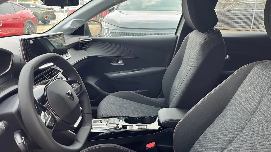 PEUGEOT 208 208 1.2 mHEV Business Nowy