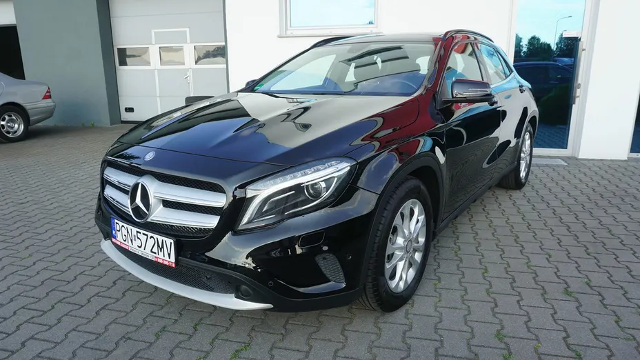 MERCEDES-BENZ GLA GLA 200 7G-DCT Urban