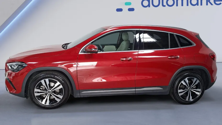 MERCEDES-BENZ GLA GLA 200 mHEV Progressive 7G-DCT