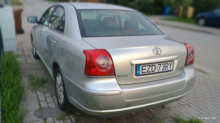 TOYOTA Avensis Avensis 2.0 D-4D 2010