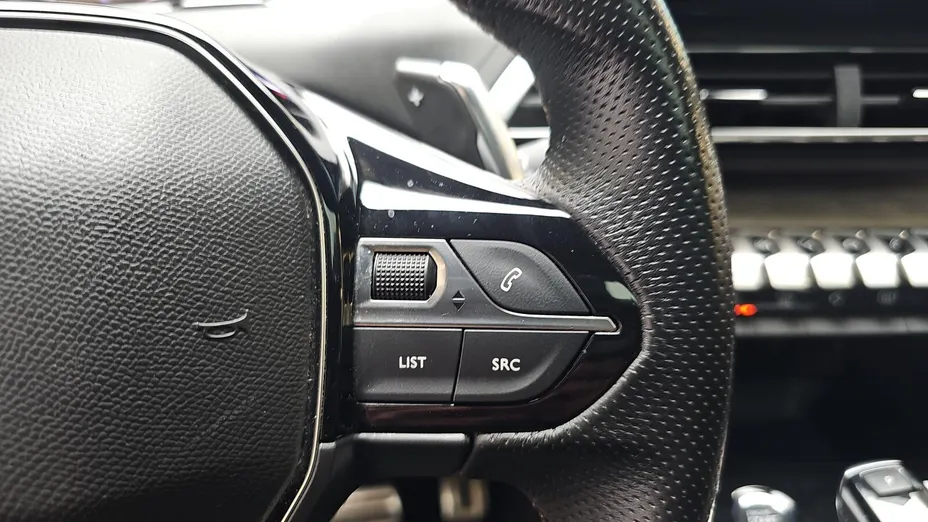 PEUGEOT 5008 5008 2.0 BlueHDi GT Pack S&S EAT8