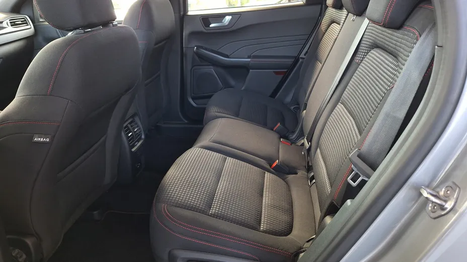 FORD Kuga Kuga 2.5 FHEV FWD ST-Line