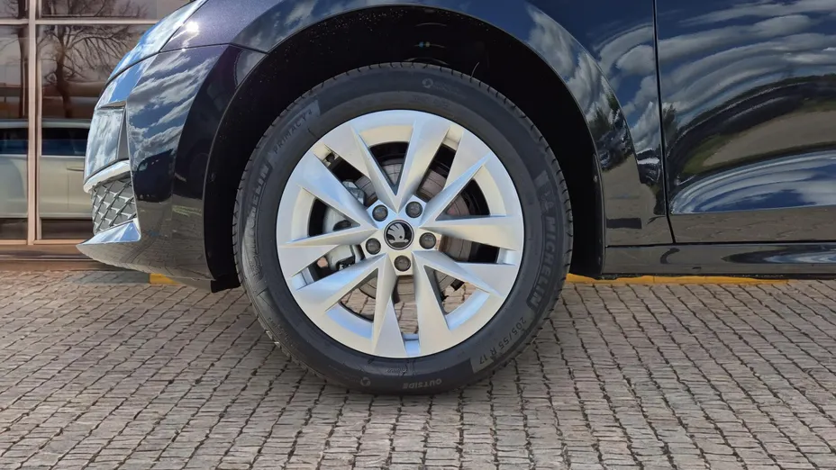 SKODA Octavia Octavia 1.5 TSI mHEV Drive Selection DSG Nowy