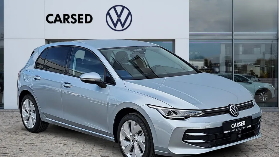 VOLKSWAGEN Golf Golf VIII 1.5 eTSI mHEV Life Plus DSG
