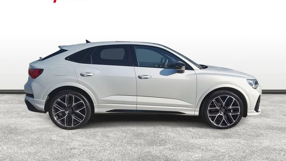 AUDI Q3 Sportback -