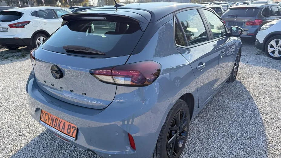 OPEL Corsa -