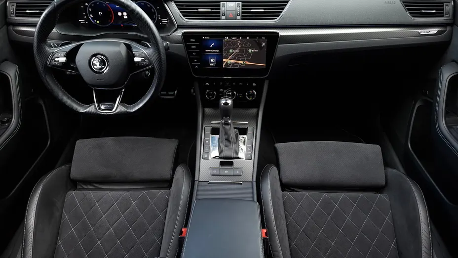 SKODA Superb Superb 2.0 TDI SCR Sportline DSG