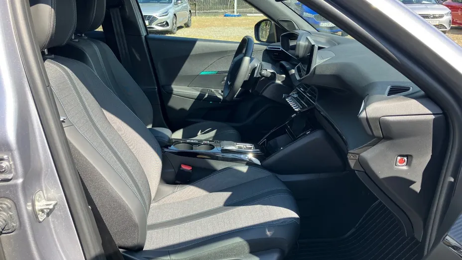 PEUGEOT 2008 2008 1.2 PureTech Allure Pack S&S EAT8