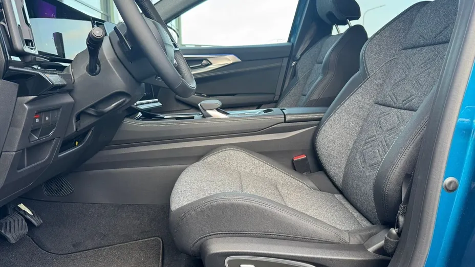 RENAULT Austral Austral 1.3 TCe mHEV Techno aut Nowy