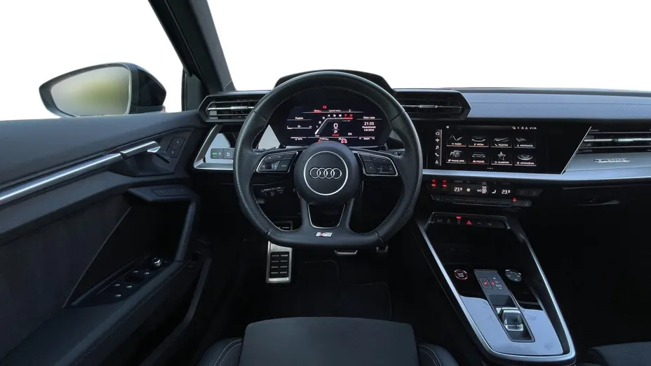 AUDI S3 Sportback -