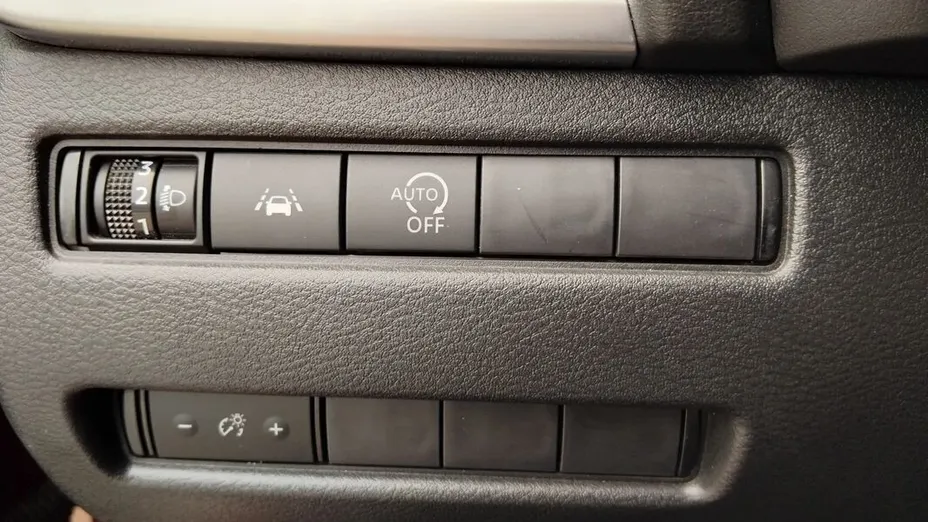 NISSAN Qashqai Qashqai 1.3 DIG-T mHEV N-Connecta