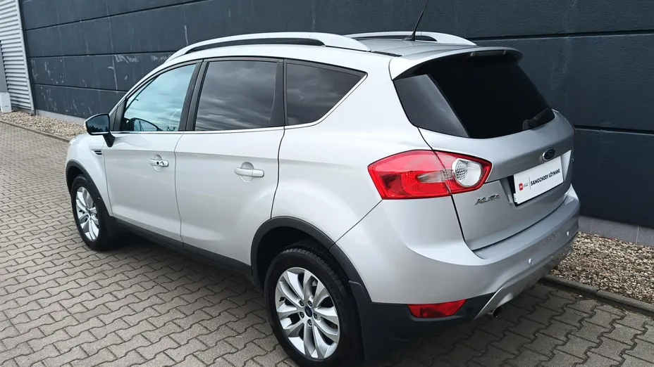 FORD Kuga -
