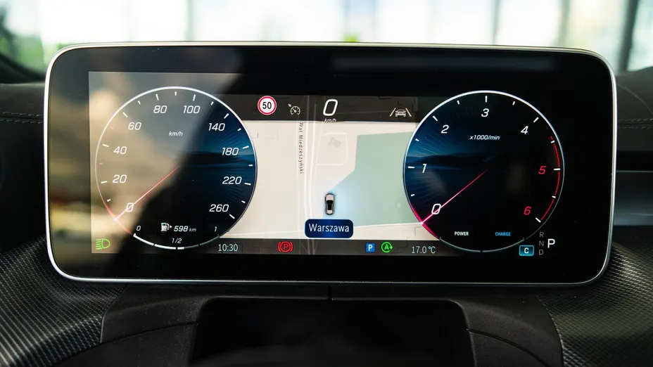 MERCEDES-BENZ C Klasa C 220 d mHEV 4-Matic AMG