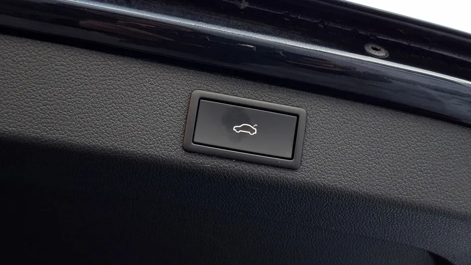 SKODA Superb Superb 2.0 TDI SCR L&K DSG