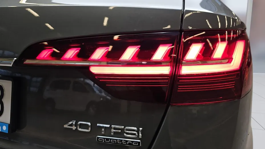 AUDI A4 A4 40 TFSI mHEV Quattro S Line S tronic