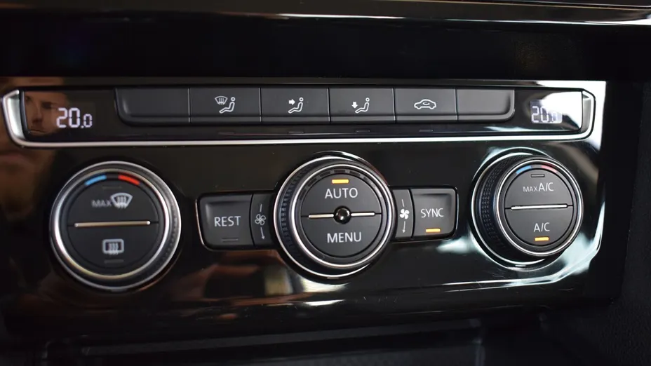 VOLKSWAGEN Passat Passat 2.0 TSI Business DSG