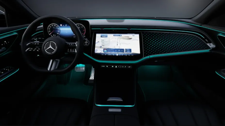MERCEDES-BENZ E Klasa E 220 d mHEV 4-Matic AMG 9G-Tronic Nowy