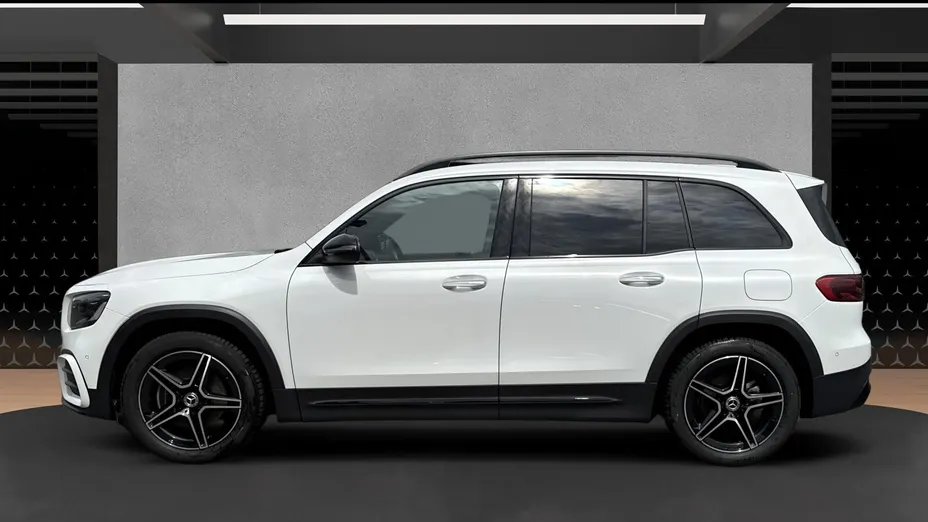 MERCEDES-BENZ GLB GLB 200 d 4-Matic AMG Line 8G-DCT