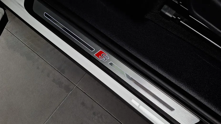 AUDI Q3 Q3 40 TDI Quattro S Line S tronic